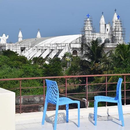 Velanganni Vinodth Homestay Exterior photo